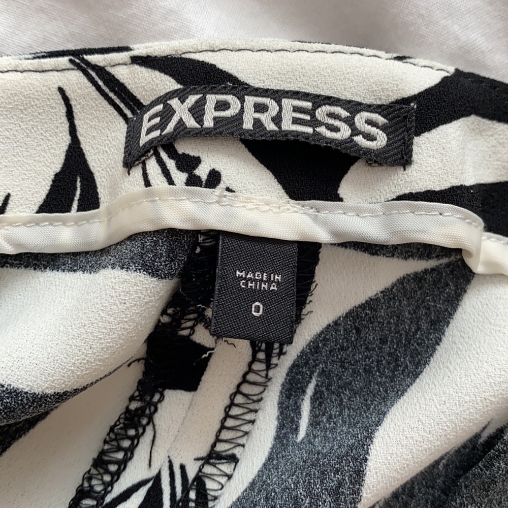 Express Skort - image 5